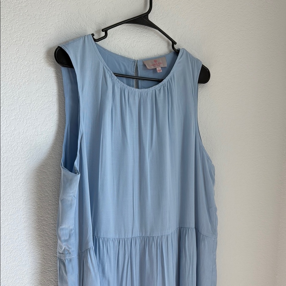 Laurie Felt Elegant Blue Sleeveless Dress - Picture 4 of 11